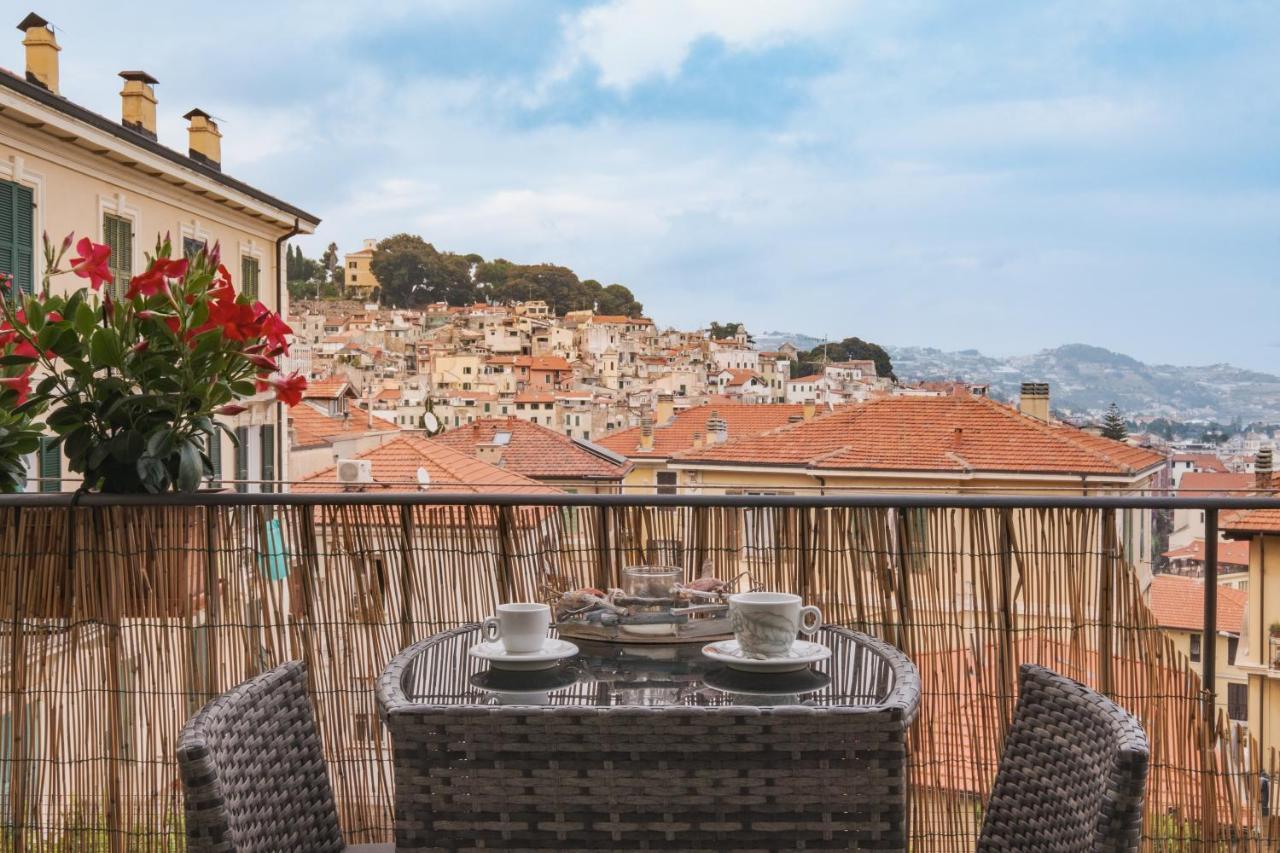 Matty'S Home - Center - Sea View - Free Parking - Strategic Area Sanremo Ngoại thất bức ảnh