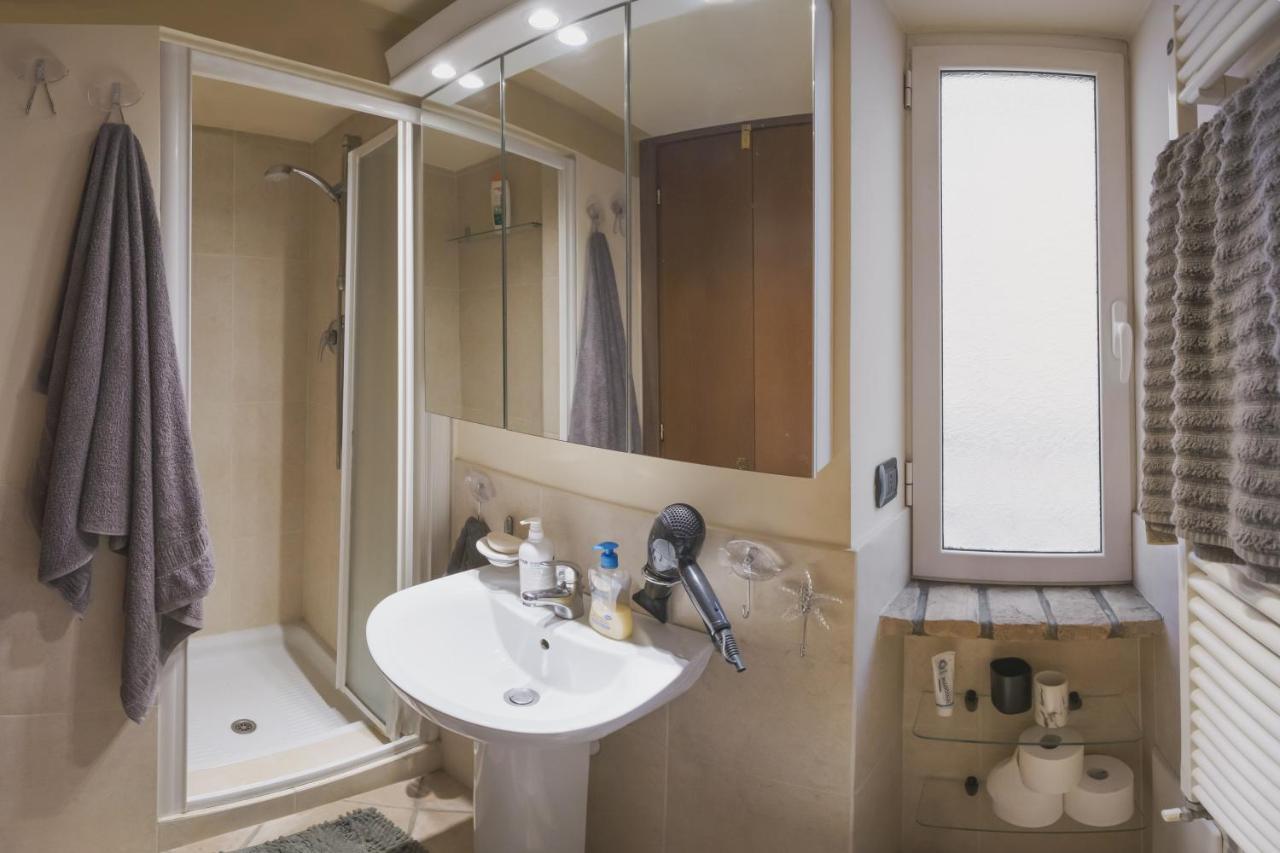 Matty'S Home - Center - Sea View - Free Parking - Strategic Area Sanremo Ngoại thất bức ảnh