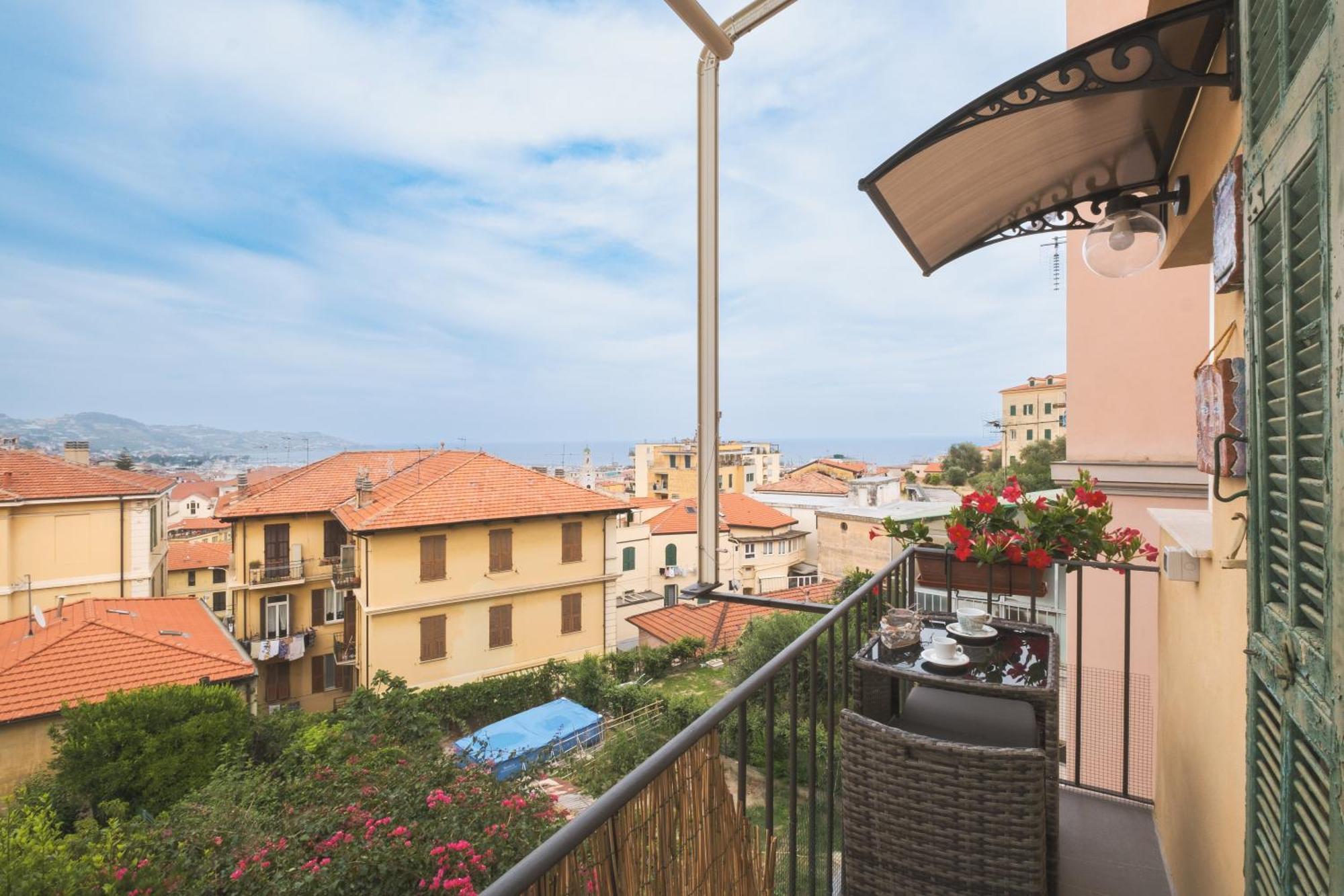 Matty'S Home - Center - Sea View - Free Parking - Strategic Area Sanremo Ngoại thất bức ảnh